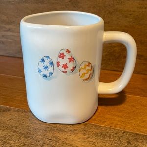 Rae Dunn - EGG - mug